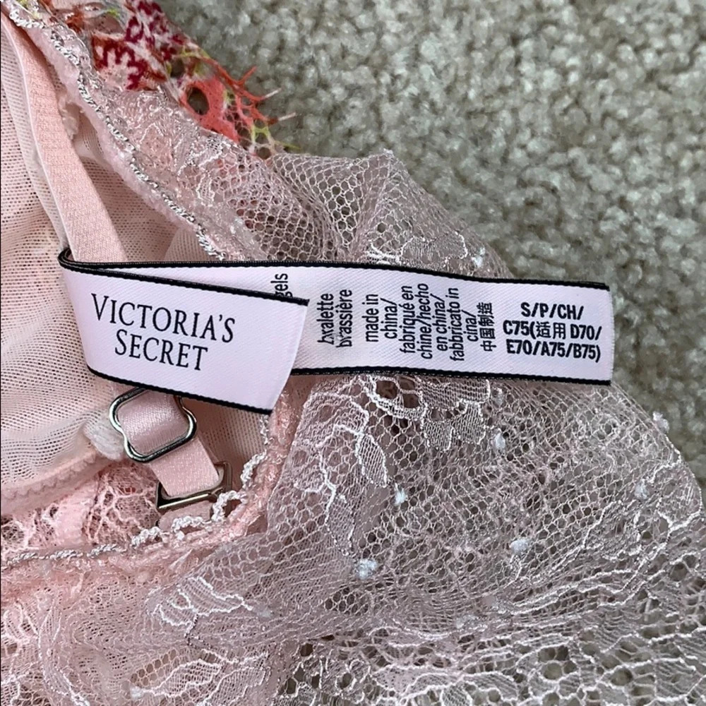 Victoria’s Secret pink dream angels lace bralette - Picture 7 of 7